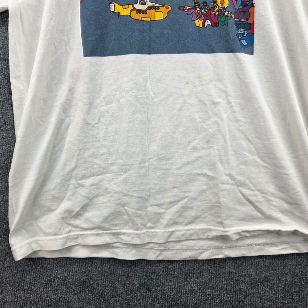 The Beatles Yellow Submarine Graphic T-Shirt Mens XL White 2008 Alstyle AAA - Picture 3 of 11
